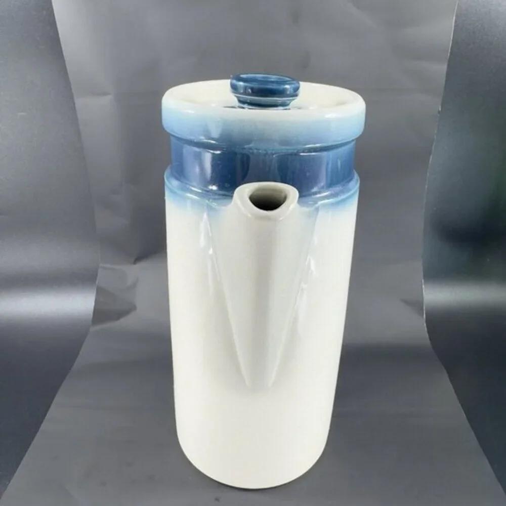Wedgwood Blue Pacific‎ Ceramic Teapot Coffee Pot Made in England Tall White Blue